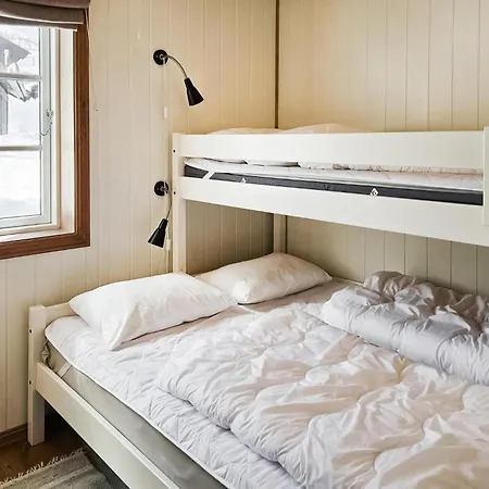 펜션 4 Bedroom In
