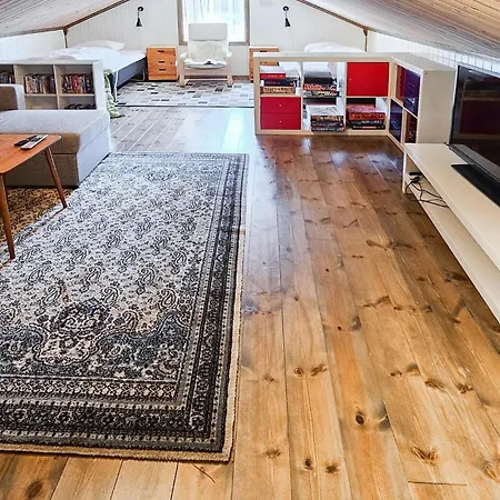 4 Bedroom In * 레울란